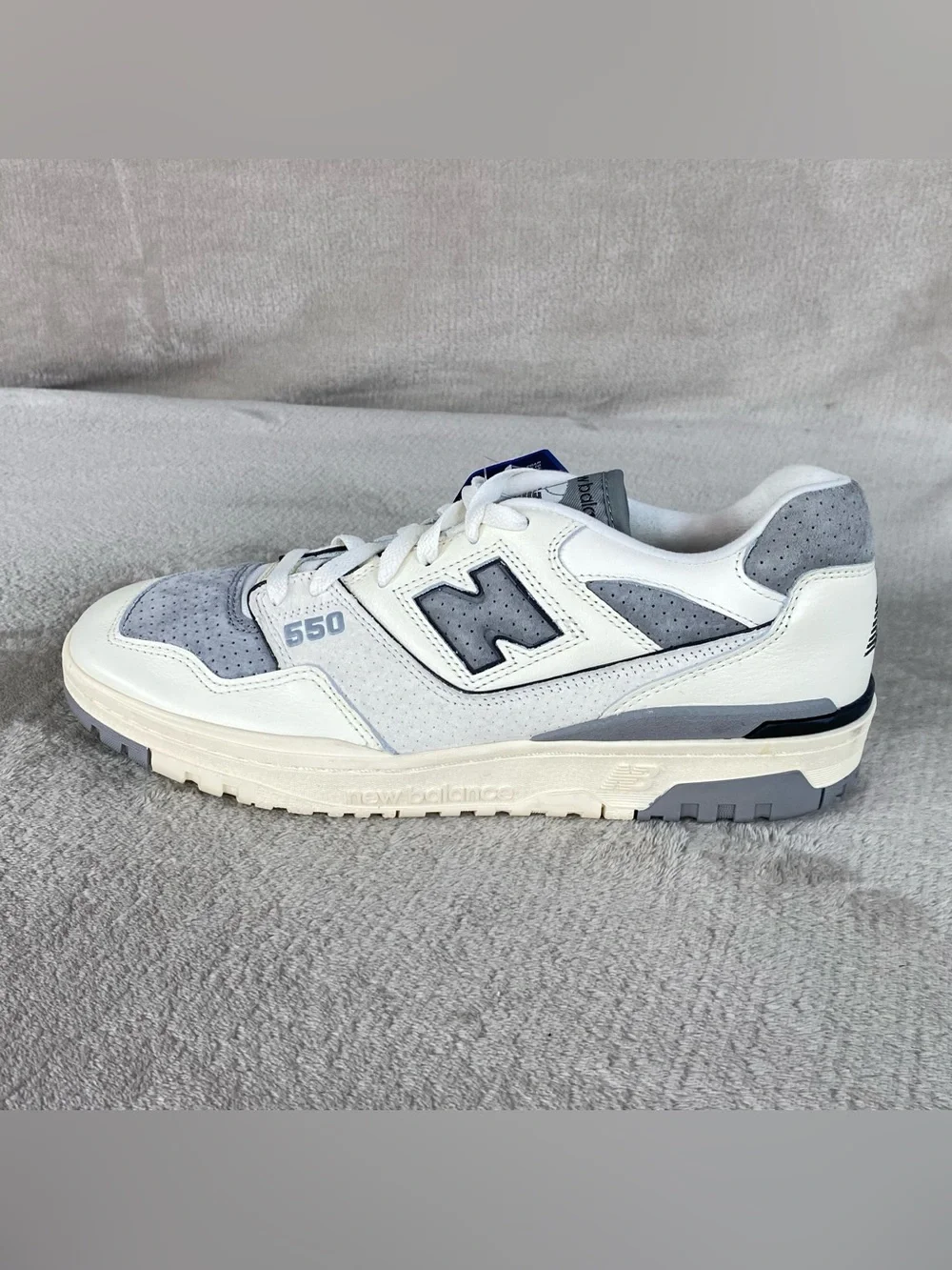 New Balance 550 Sea Salt Grey Leather Mens Size 13 Basketball Shoes BB550LEM NEW